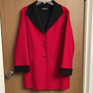 Breathtaking soft wool coat.  Comfortable smooth